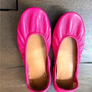 Women’s Pink Leather Ballet Flats